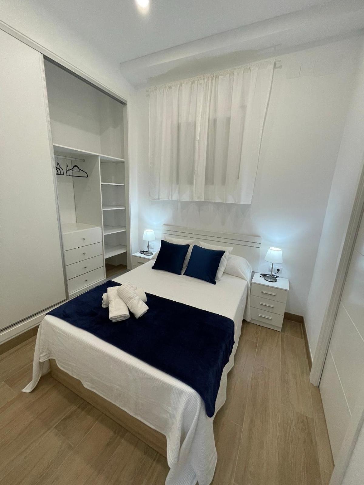Apartamento Plaza Espana 푸엔히롤라 외부 사진