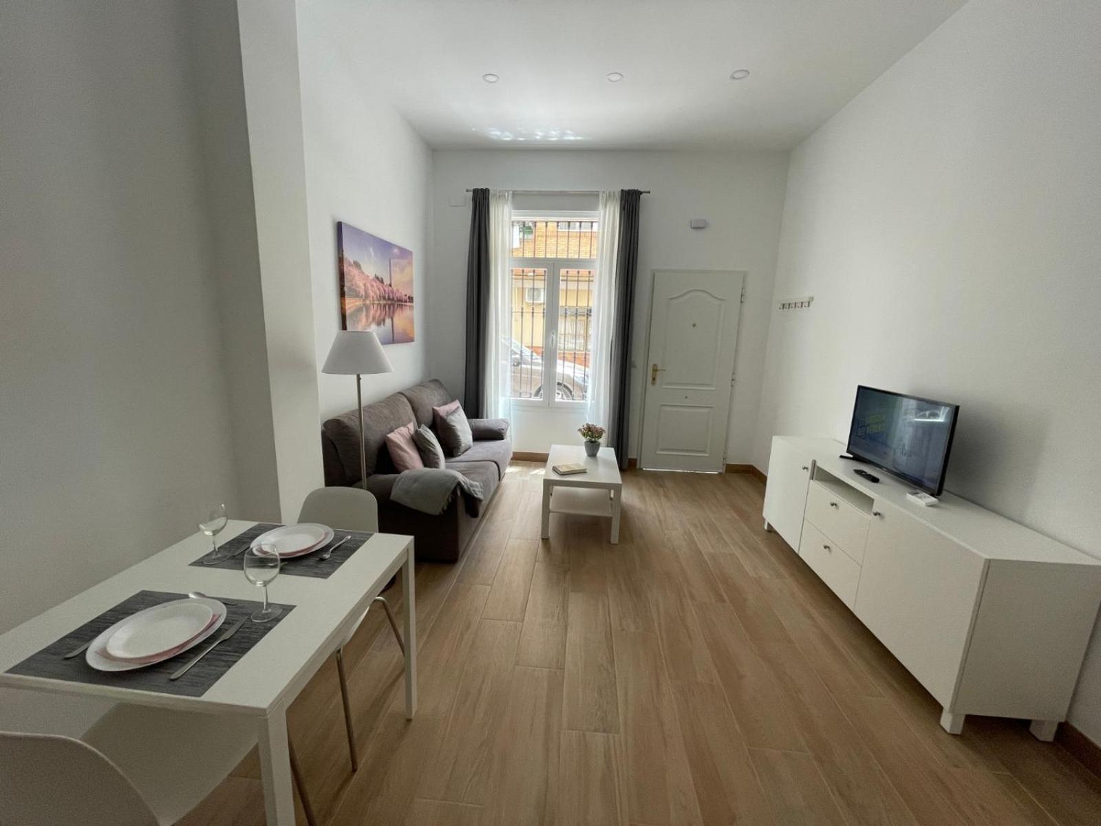 Apartamento Plaza Espana 푸엔히롤라 외부 사진